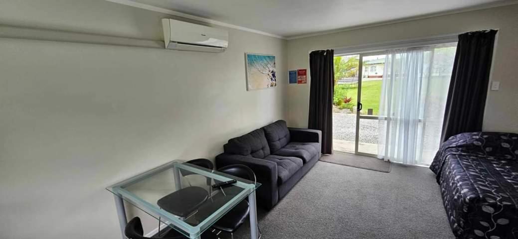 Sunnydays Motel Gisborne Ngoại thất bức ảnh